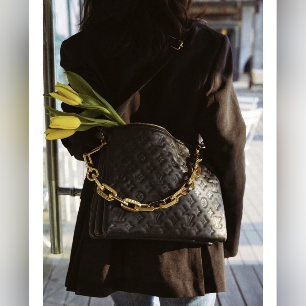 MSRP$5,800 Like NEW LV Louis Vuitton Lambskin Embossed Monogram Coussin MM Black - Picture 10 of 16